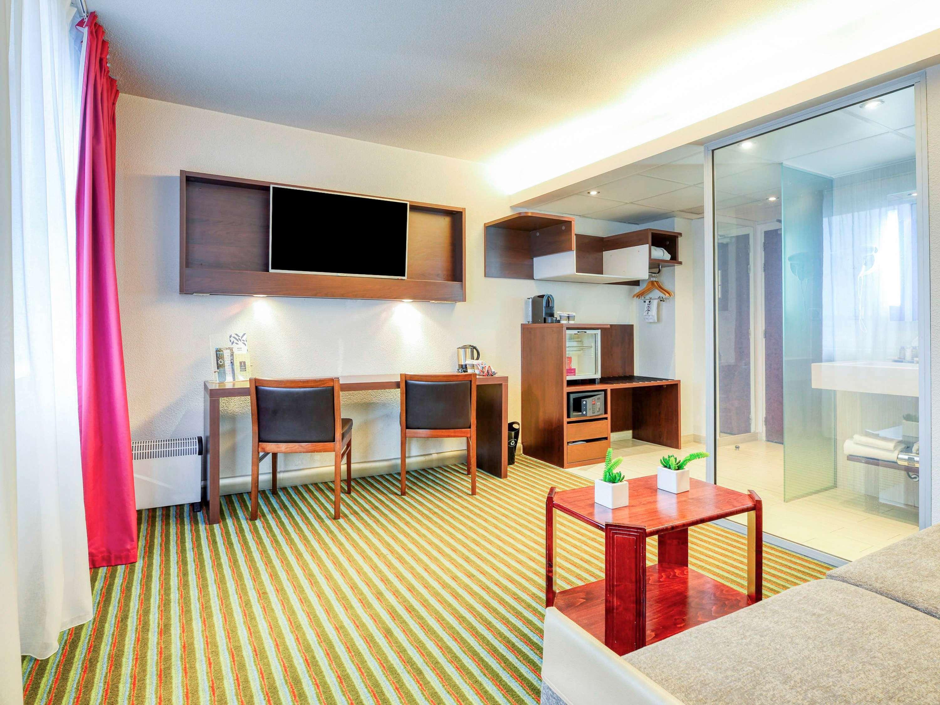 Mercure Paris Ivry Quai De Seine Exterior photo